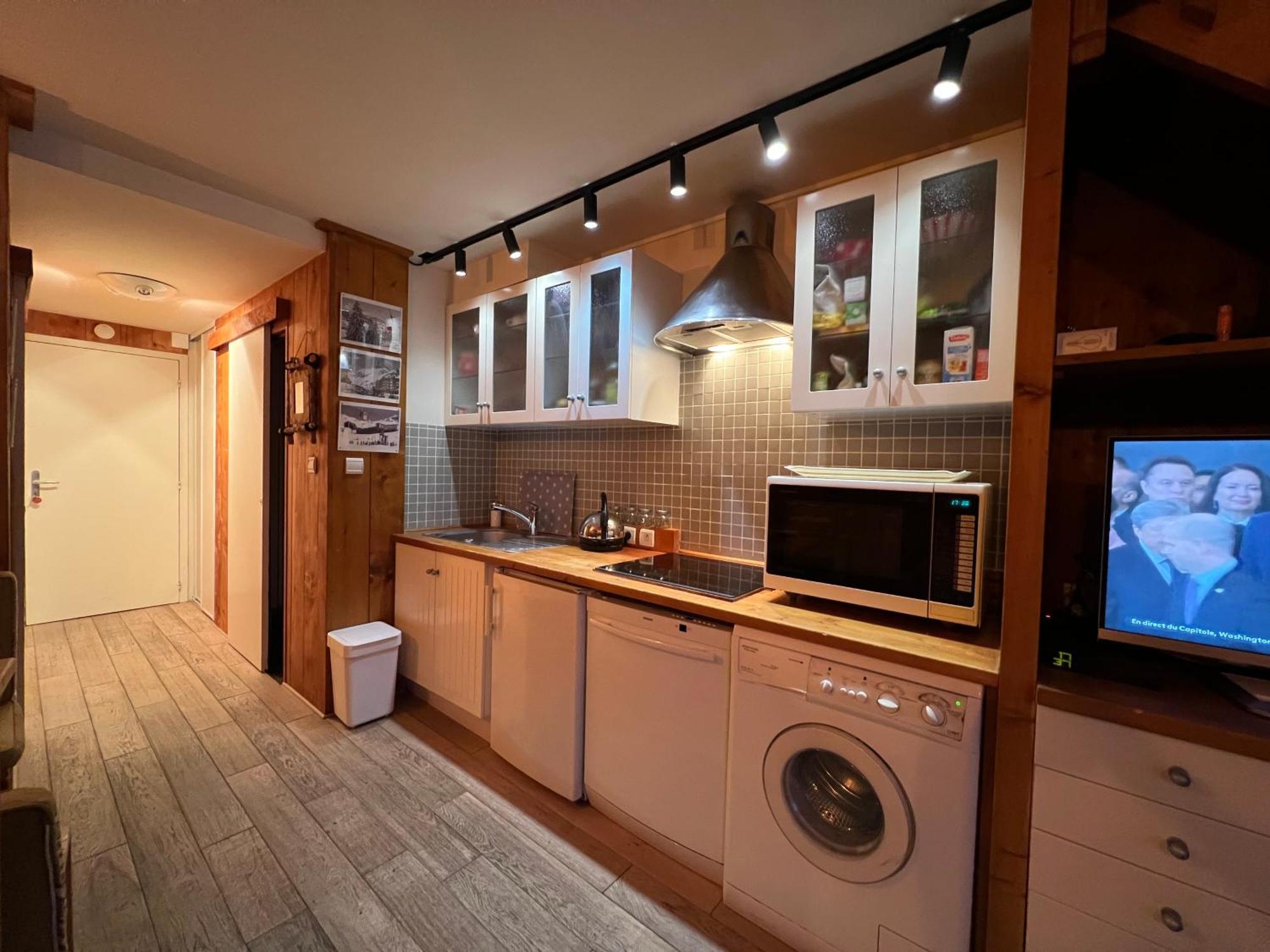 Dernier Etage Avec Vue Sur Les Montagnes Emplacement Exceptionnel Au Coeur De Val Thorens Ski Aux Pieds Prestations Incluses エクステリア 写真
