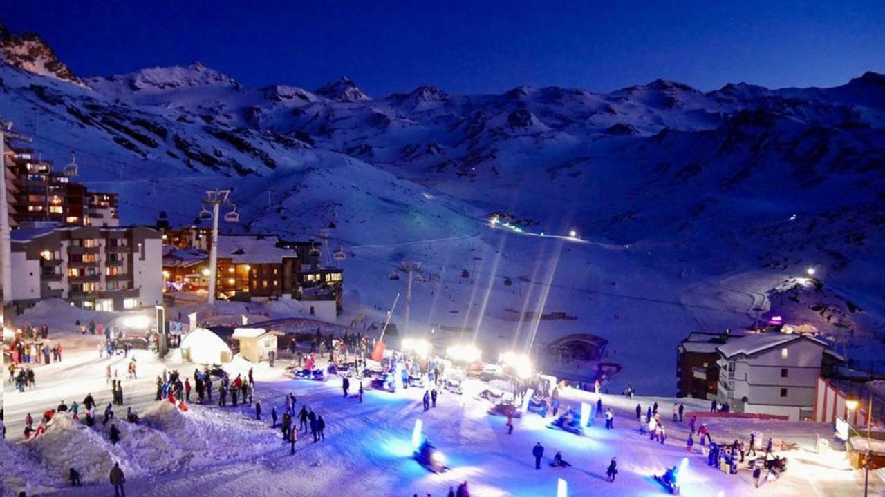 Dernier Etage Avec Vue Sur Les Montagnes Emplacement Exceptionnel Au Coeur De Val Thorens Ski Aux Pieds Prestations Incluses エクステリア 写真